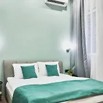 Navi Erzsebet