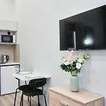 Navi Erzsebet * Budapest