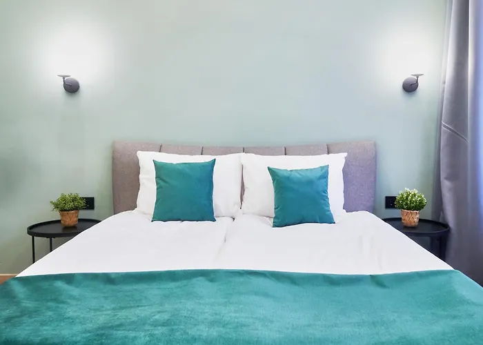 Apartamento Navi Erzsebet *